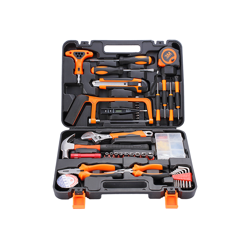 Domum instrumenta pone cum plastic toolbox
